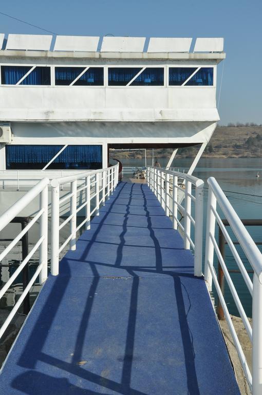 Hotel Brod Panini Veles Esterno foto